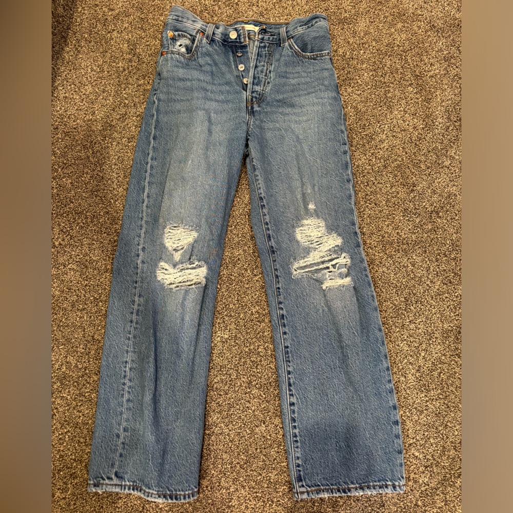 Levi jeans